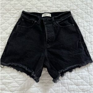 Abercrombie High Rise Dad Short